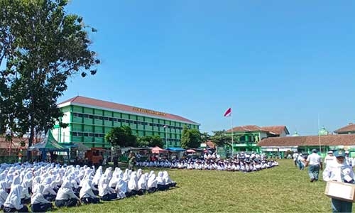 Masa Pengenalan Lingkungan Sekolah (MPLS)